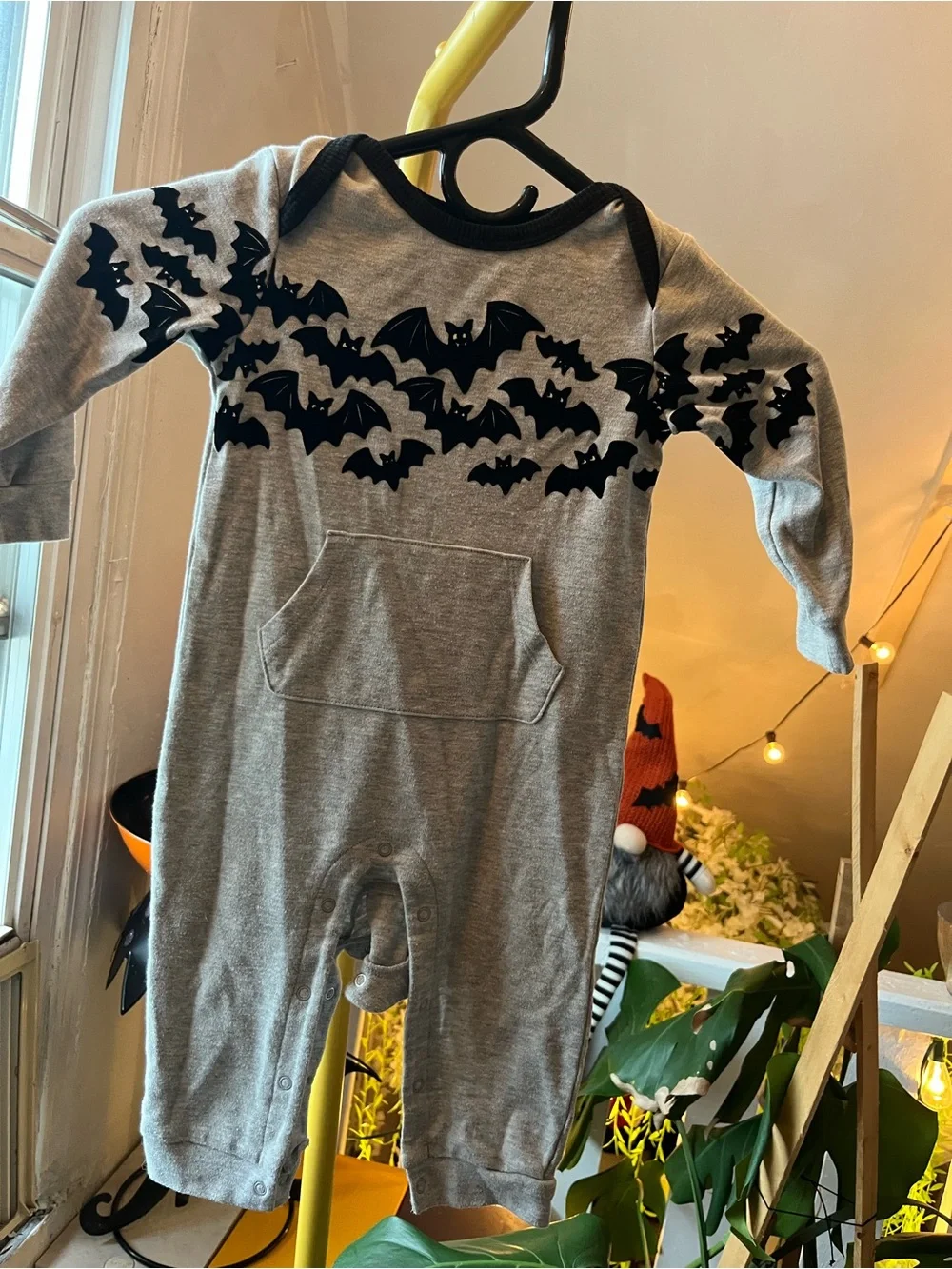 wonder nation Gray One-Piece Footie with Black Bat Print